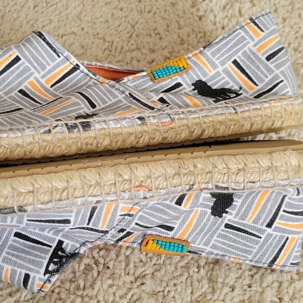 Ubuntu x Disney Espadrille Womens 8.5 Slip On Lion King Simba Hand Made Africa